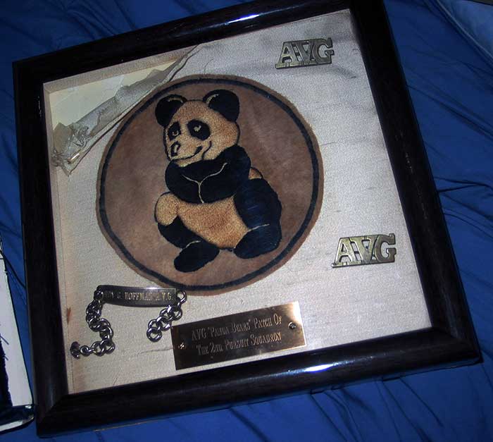 ORIGINAL WWII A.V.G. FLYING TIGERS 2ND PURSUIT SQUADRON GROUPING